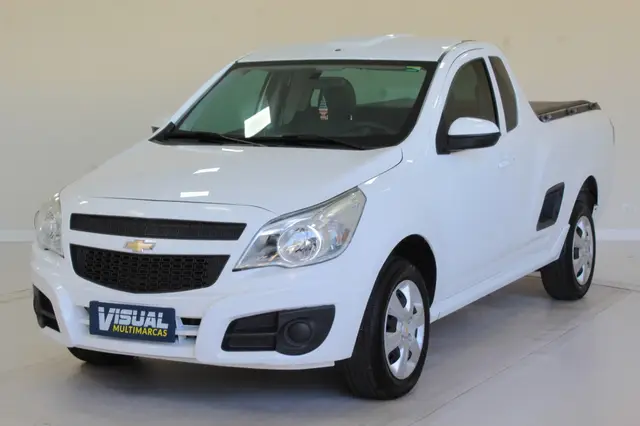 Carro Chevrolet Montana 2018 LS 1.4 (Flex)