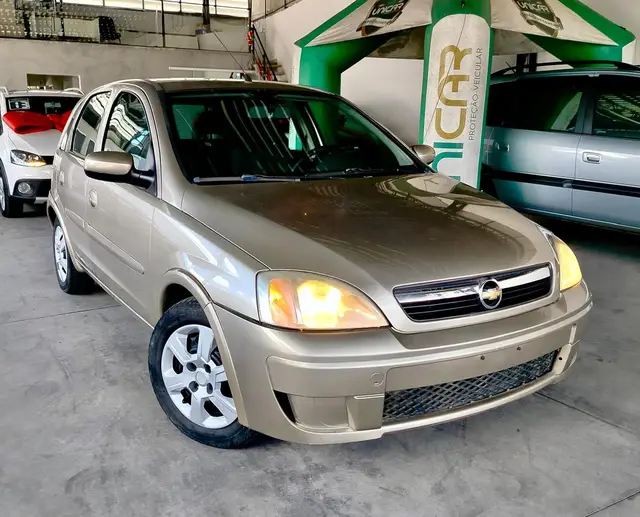 Carro Chevrolet Corsa Hatch 2012 Maxx 1.4 (Flex)