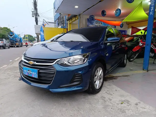 Carro Chevrolet Onix 2023 LT 1.0