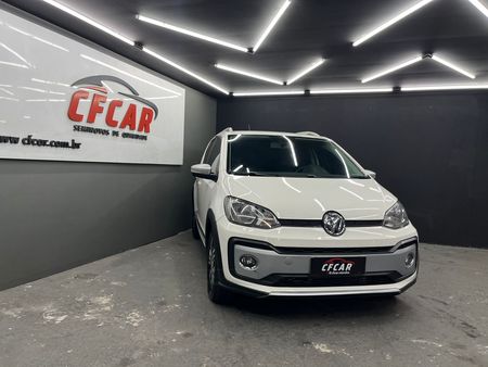 Up! 1.0 12v TSI E-Flex Cross