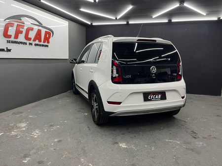 Up! 1.0 12v TSI E-Flex Cross