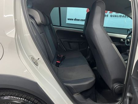 Up! 1.0 12v TSI E-Flex Cross