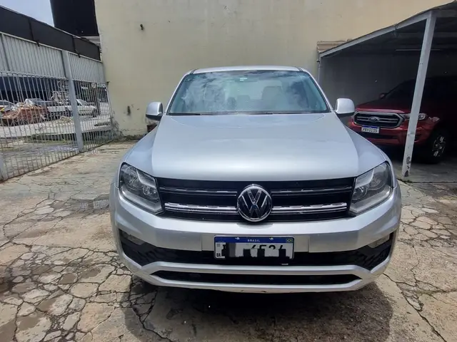 Carro Volkswagen Amarok 2017 2.0 CD 4x4 TDi Trendline (Aut)