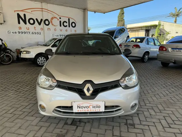 Carro Renault Clio 2015 Authentique 1.0 16V (Flex) 4p