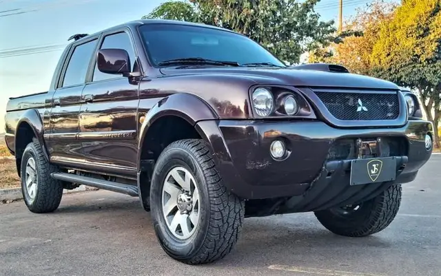 Carro Mitsubishi L200 2005 L 200 Sport HPE 4x4 2.5 (aut) (cab. dupla)
