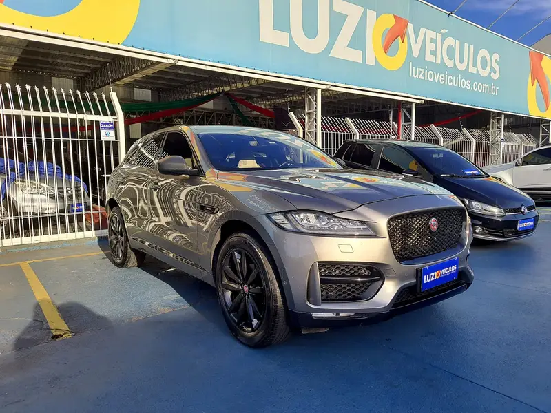 Jaguar 2.0 R-Sport 4WD