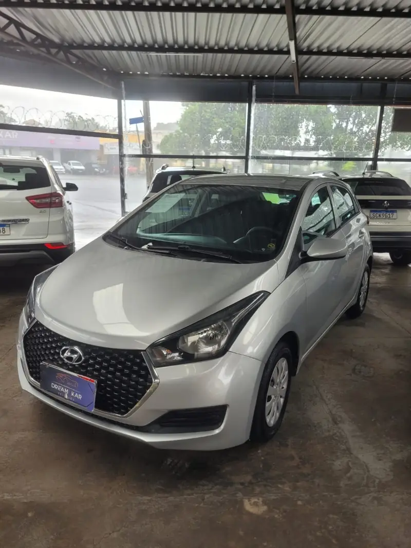 Hyundai 1.0 Unique (Flex)