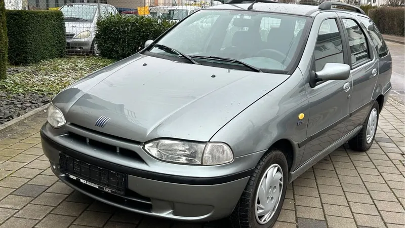 Fiat Palio Weekend 1999 com 20 mil km está à venda na Alemanha por uma pechincha