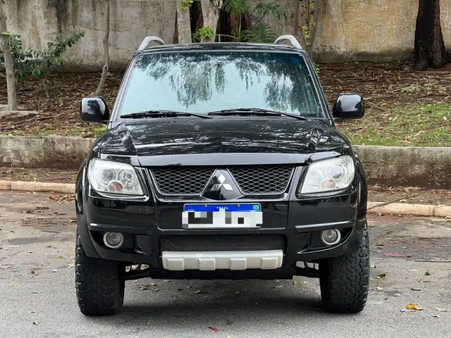 Carro Mitsubishi Pajero TR4 2014 2.0 16V 4X4 (Flex) (Aut)