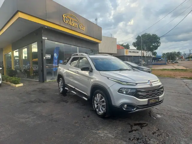 Carro Fiat Toro 2019 Volcano 2.0 diesel AT9 4x4