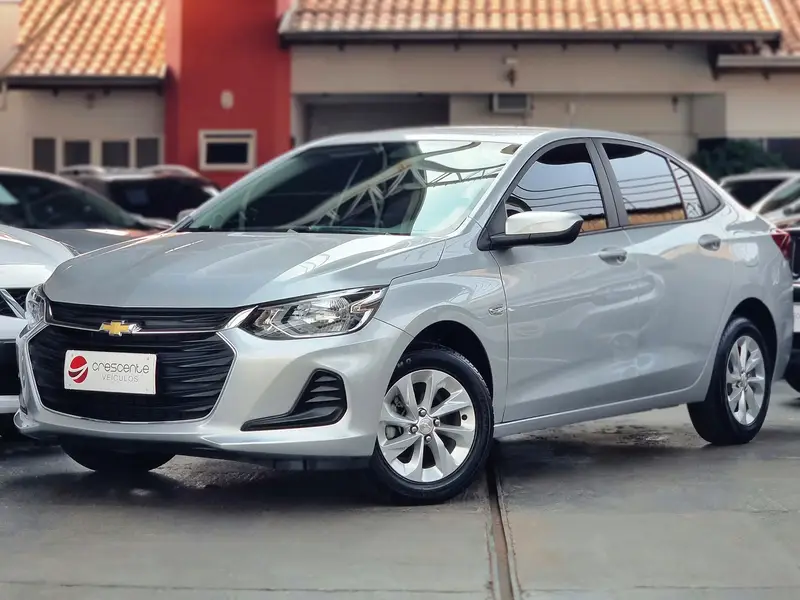 Chevrolet Onix Plus LT 1.0