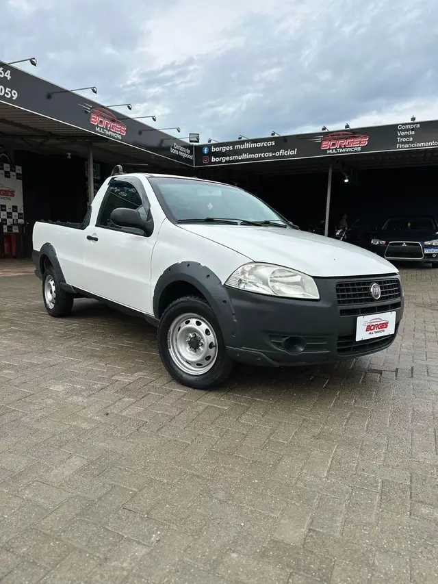 Carro Fiat Strada 2013 Working 1.4 (Flex)