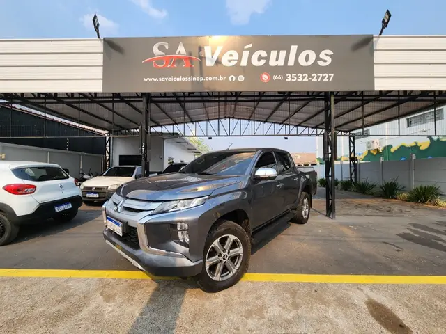 Carro Mitsubishi L200 Triton Sport 2022 HPE 2.4 DID-H 4x4 (Aut)