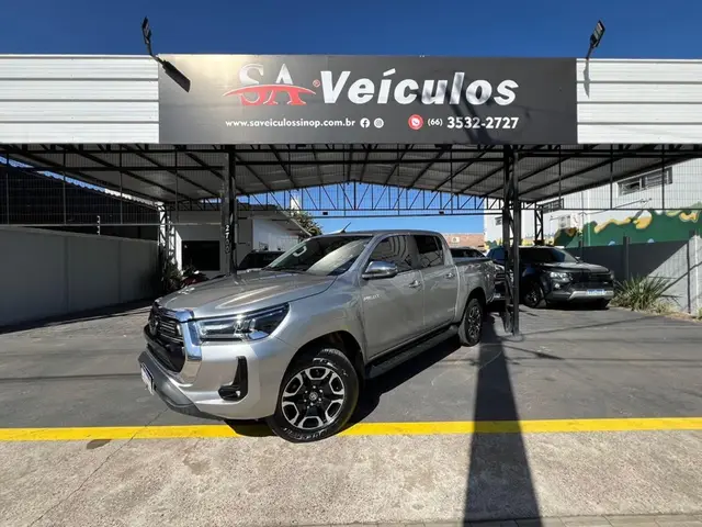 Carro Toyota Hilux Cabine Dupla 2021 SRX 2.8 TDI CD 4x4 (Aut)