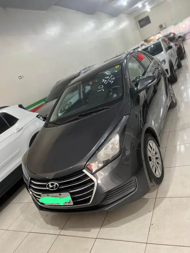 Carro Hyundai HB20S 2017 1.0 Comfort Style Turbo (Flex)