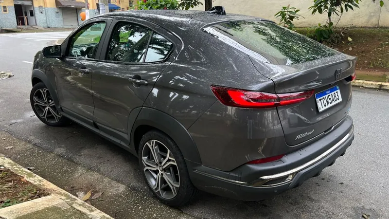 Fiat Fastback Impetus Hybrid: testamos o consumo do SUV na cidade e estrada