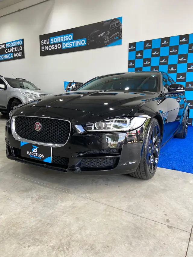 Carro Jaguar XE 2016 2.0 GTDI Pure