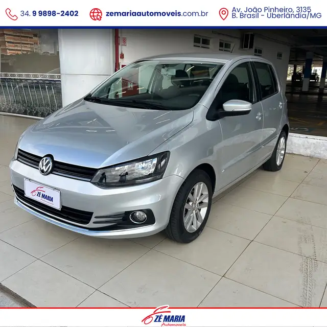 Carro Volkswagen Fox 2018 1.6 MSI Connect (Flex)