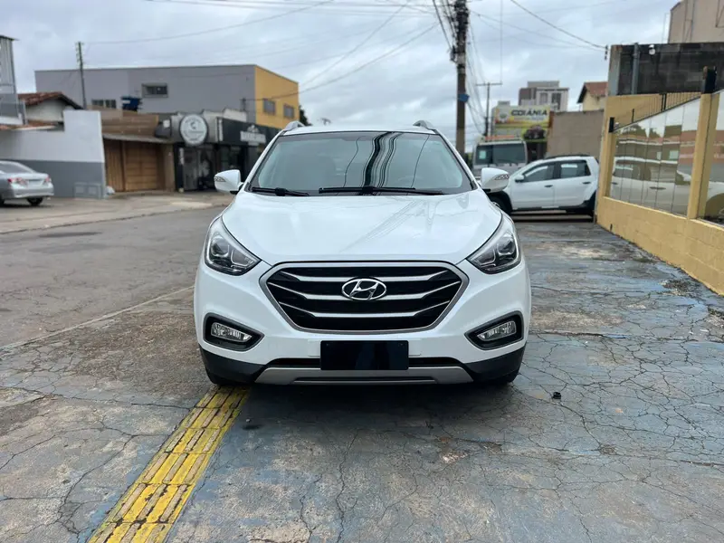 Hyundai 2.0L 16v GLS Base (Flex) (Aut)