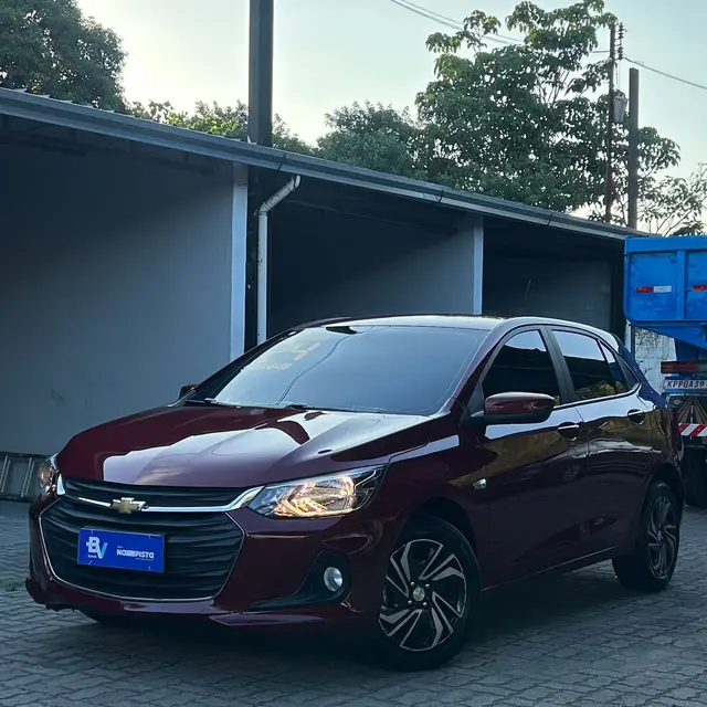 Carro Chevrolet Onix 2024 LT 1.0 Turbo