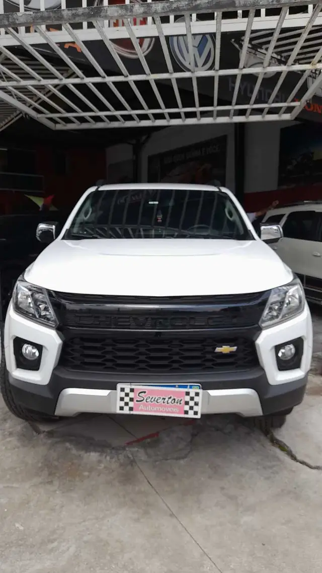 Carro Chevrolet S10 Cabine Dupla 2023 High Country 2.8 Turbodiesel (Aut.)