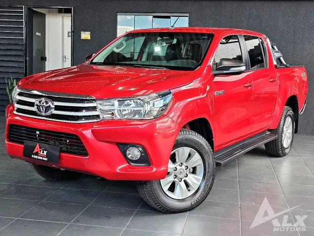 Carro Toyota Hilux Cabine Dupla 2017 Hilux 2.8 TDI SR CD 4x4 (Aut)