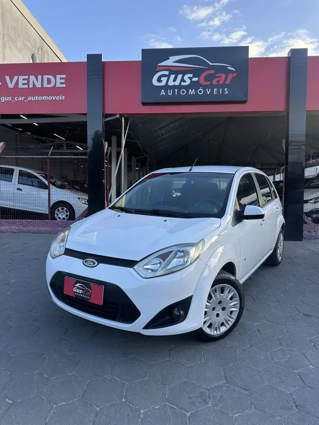 Carro Ford Fiesta Hatch 2014 SE Rocam 1.6 (Flex)