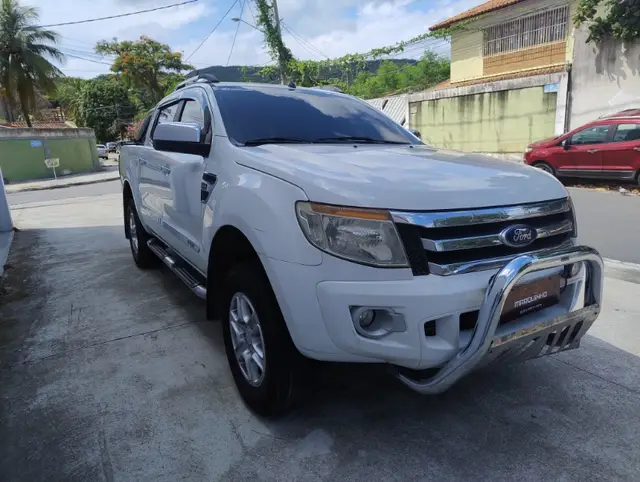 Carro Ford Ranger Cabine Dupla 2014 Ranger 2.5 Flex 4x2 CD XLT