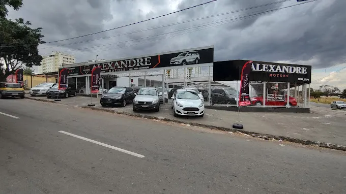 Fachada da loja Alexandre Motors - Aparecida de Goiânia - GO