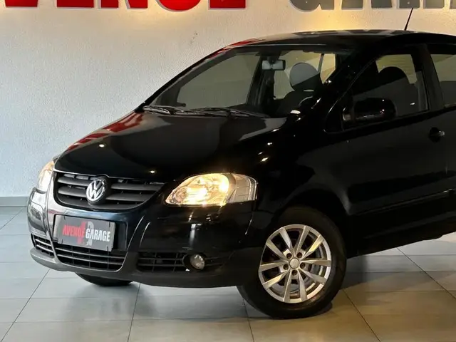 Carro Volkswagen Fox 2008 1.0 8V (Flex)