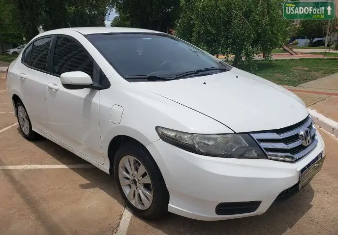 Honda City LX 1.5 16V (flex)