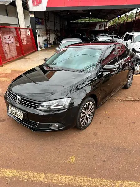 Carro Volkswagen Jetta 2013 2.0 TSI Highline DSG