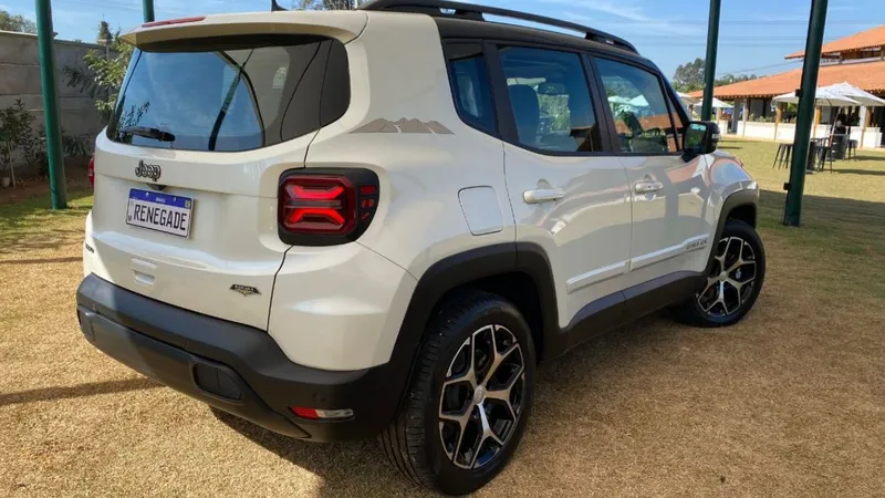 Por que o Jeep Renegade 2025 perdeu potência em todas as versões?