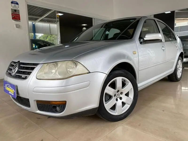 Volkswagen Bora 2.0 MI (Aut) (Flex)
