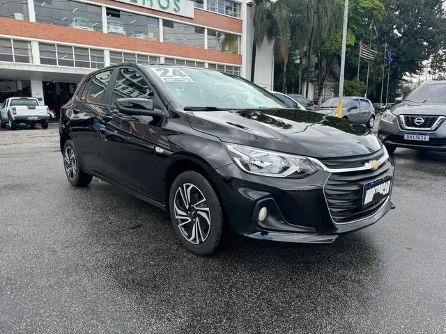 Carro Chevrolet Onix 2024 LT 1.0