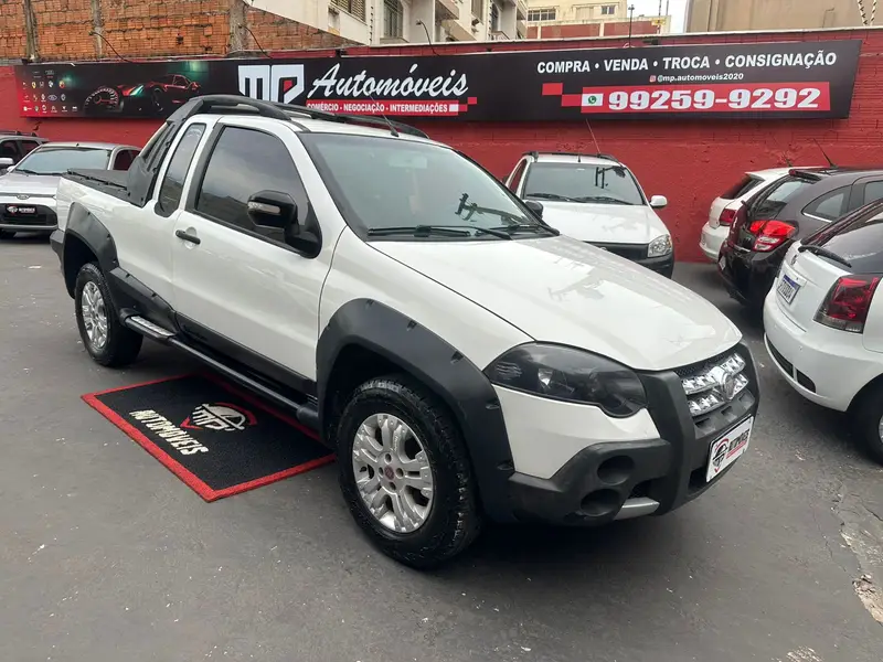 Fiat Strada Adventure 1.8 16V (Flex) (Cabine Estendida)