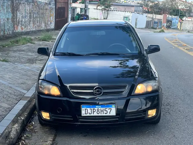 Carro Chevrolet Astra Sedan 2009 Advantage 2.0 (Flex)