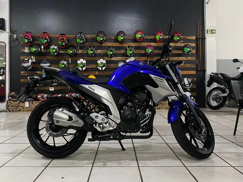 Yamaha YS 250 Fazer ABS