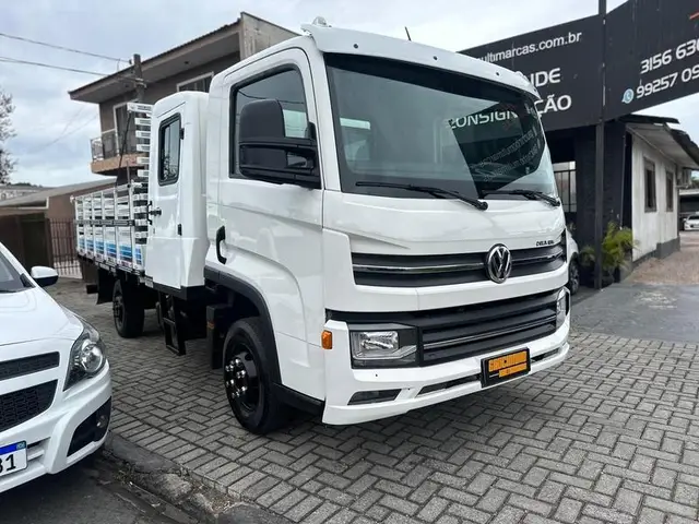 Caminhão Volkswagen Express 2021 DRC 4X2 2p (diesel) (E5)