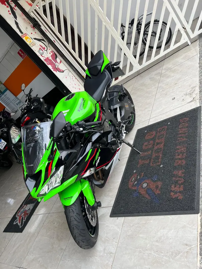 Kawasaki Ninja ZX-6R