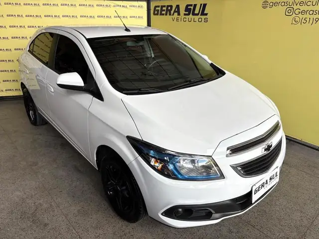 Carro Chevrolet Onix 2013 1.4 LT SPE/4
