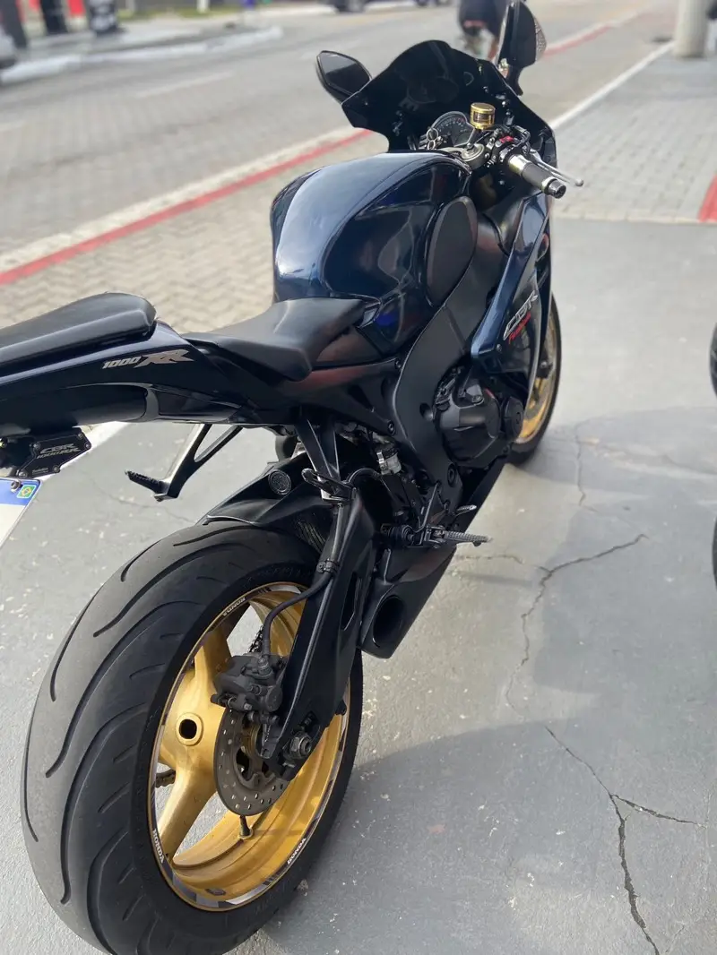 Honda CBR 1000RR Fireblade (ABS)