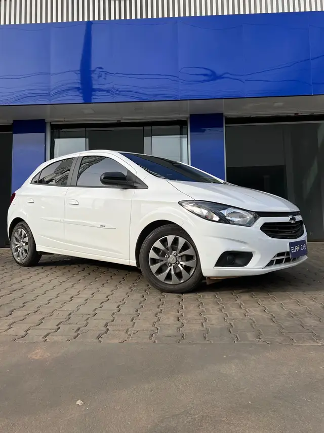 Carro Chevrolet Joy 2021 1.0 8V Black Edition (Flex)