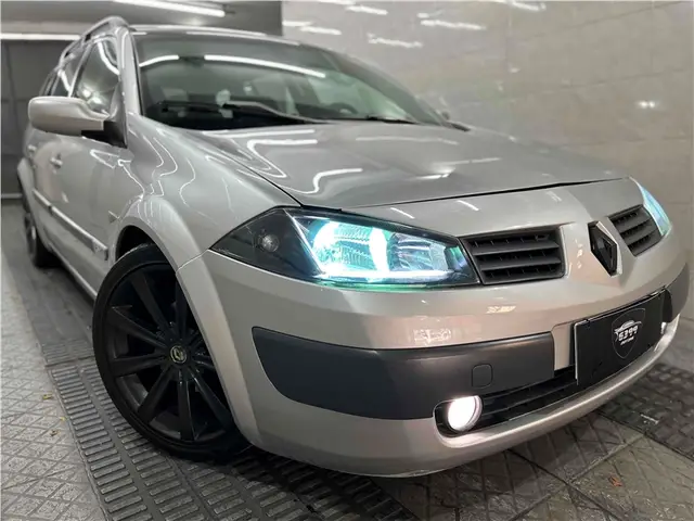 Carro Renault Megane Grand Tour 2009 Mégane Grand Tour Dynamique 1.6 16V (flex)