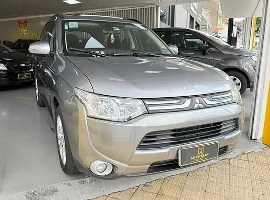 Carro Mitsubishi Outlander 2015 2.0 16V CVT