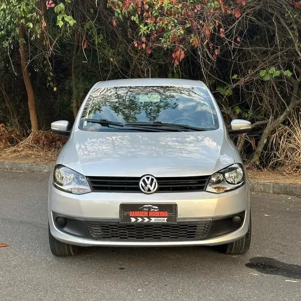 Carro Volkswagen Fox 2014 1.6 VHT (Flex)