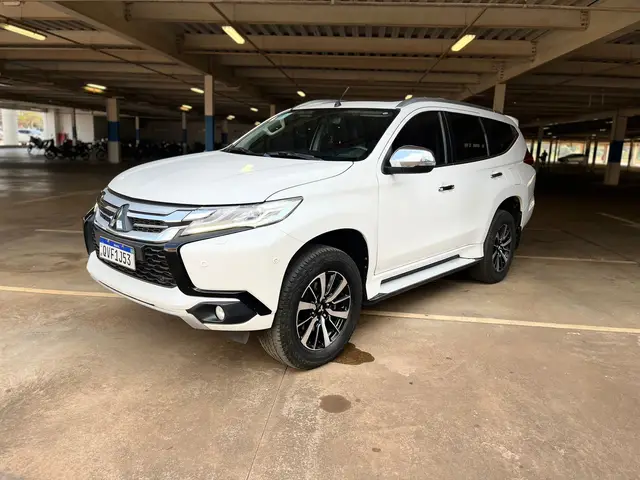 Carro Mitsubishi Pajero Sport 2020 2.4 DI-D HPE Auto 4WD