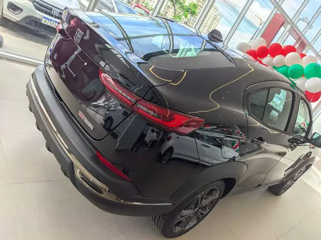 Carro Fiat Fastback 2025 Impetus