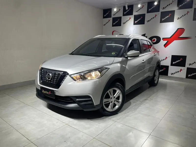 Nissan Kicks 1.6 S CVT (Flex)