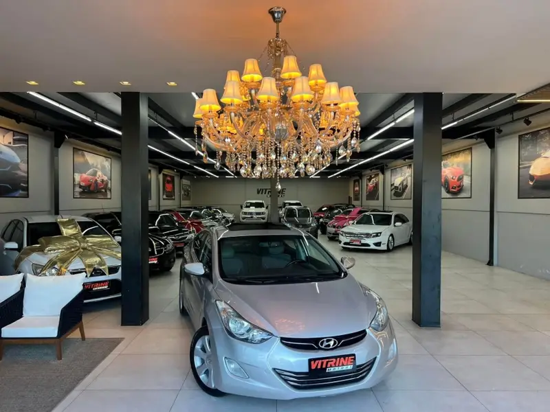 Hyundai Elantra Sedan 1.8 GLS (aut)